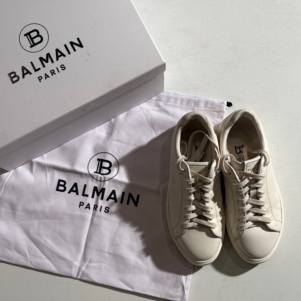 Balmain Men's Off-White Sneakers - Picture 2 of 6